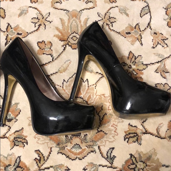 Steve Madden platform heel pumps - Picture 6 of 6